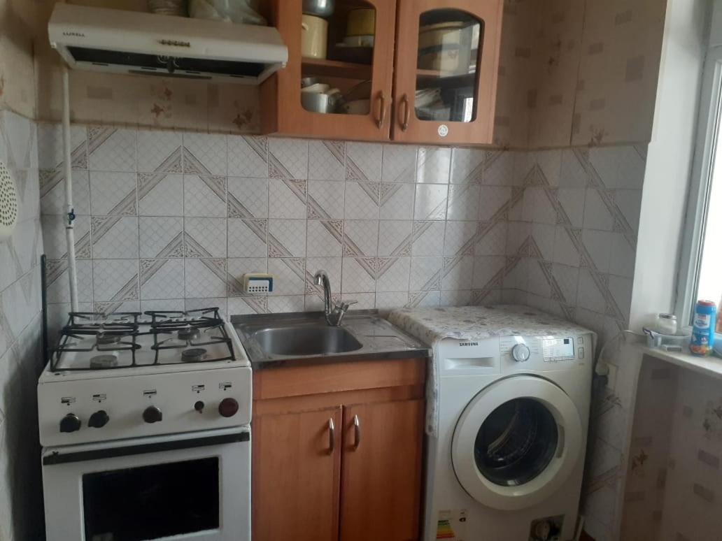 2-Ух Комнатная Квартира Baky Esterno foto